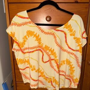 Fighting Eel Orange and Yellow Leaf Print Short Sleeve Top.